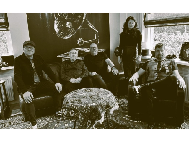 po-maddy-bandfoto-2025